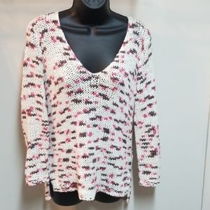 🎁 2 for $15 H&M v neck sweater sz S